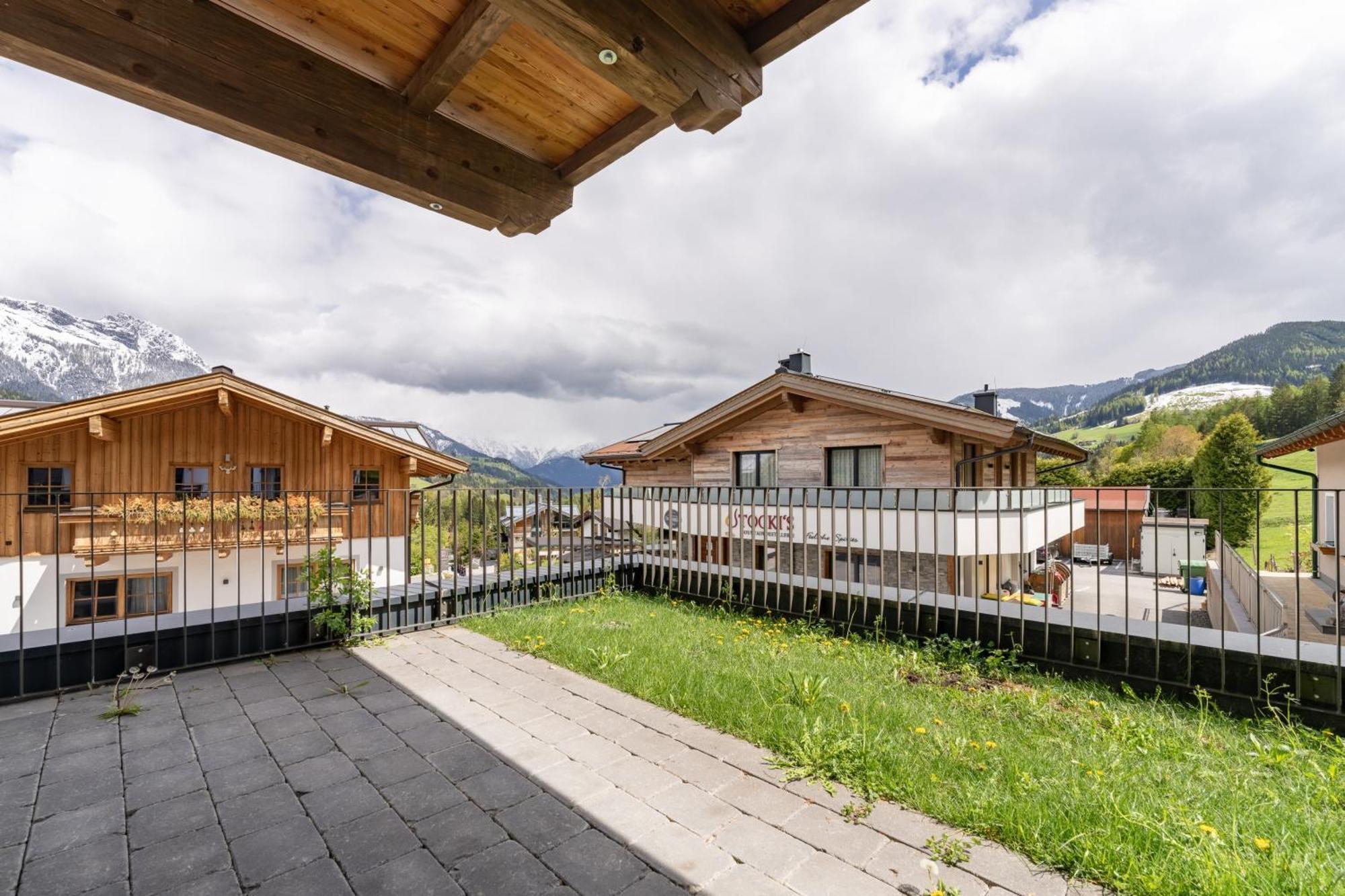 Stockinggut By Avenida Hotel & Residences Leogang Exterior foto